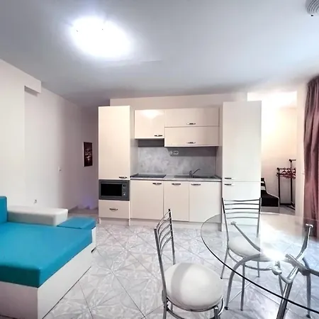Modernduplexes In Panoramaroofcomplex Apartment Baltschik
